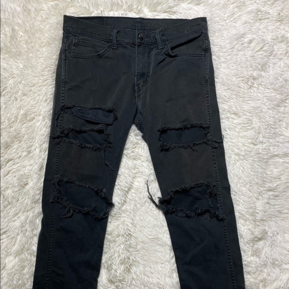 Men’s Black Levi’s Distressed Skinny Hipster jeans size 32 x 30